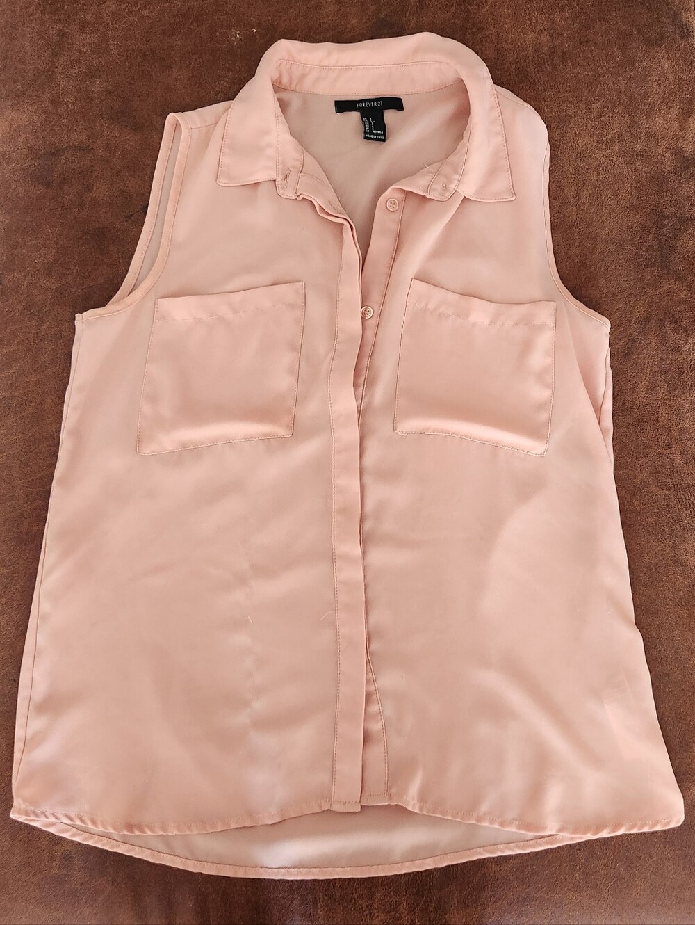 Forever 21 Sleeveless Collared Blouse in Light Pink
